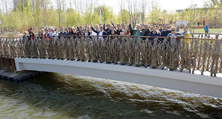 Eerste Smart Circular Bridge op Floriade klaar